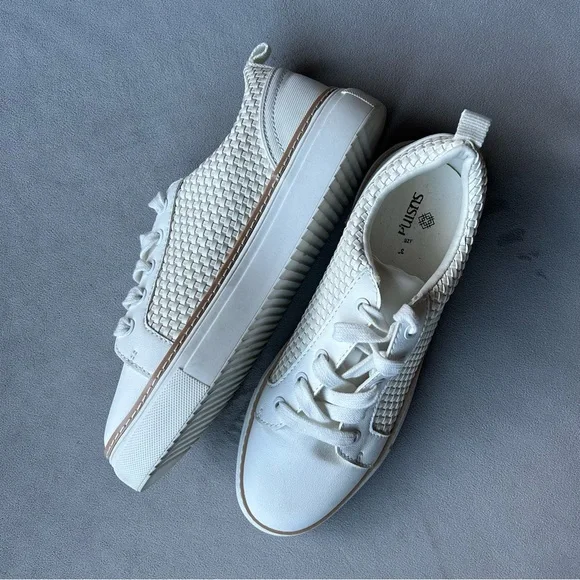 Susina ~ Monika Sneaker ~ Women’s Size 8 - Picture 16 of 16